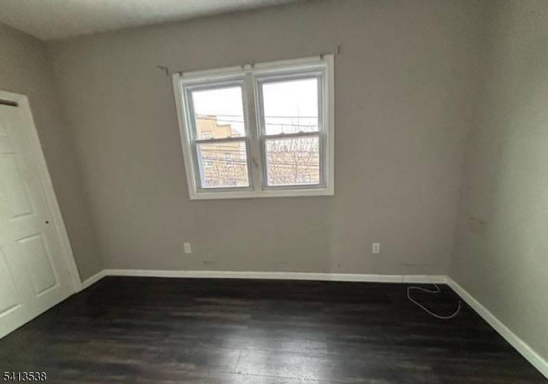 161 19Th St, Union City, NJ 07087