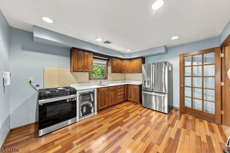 32 Commerce Dr #2, Cranford Twp., NJ 07016