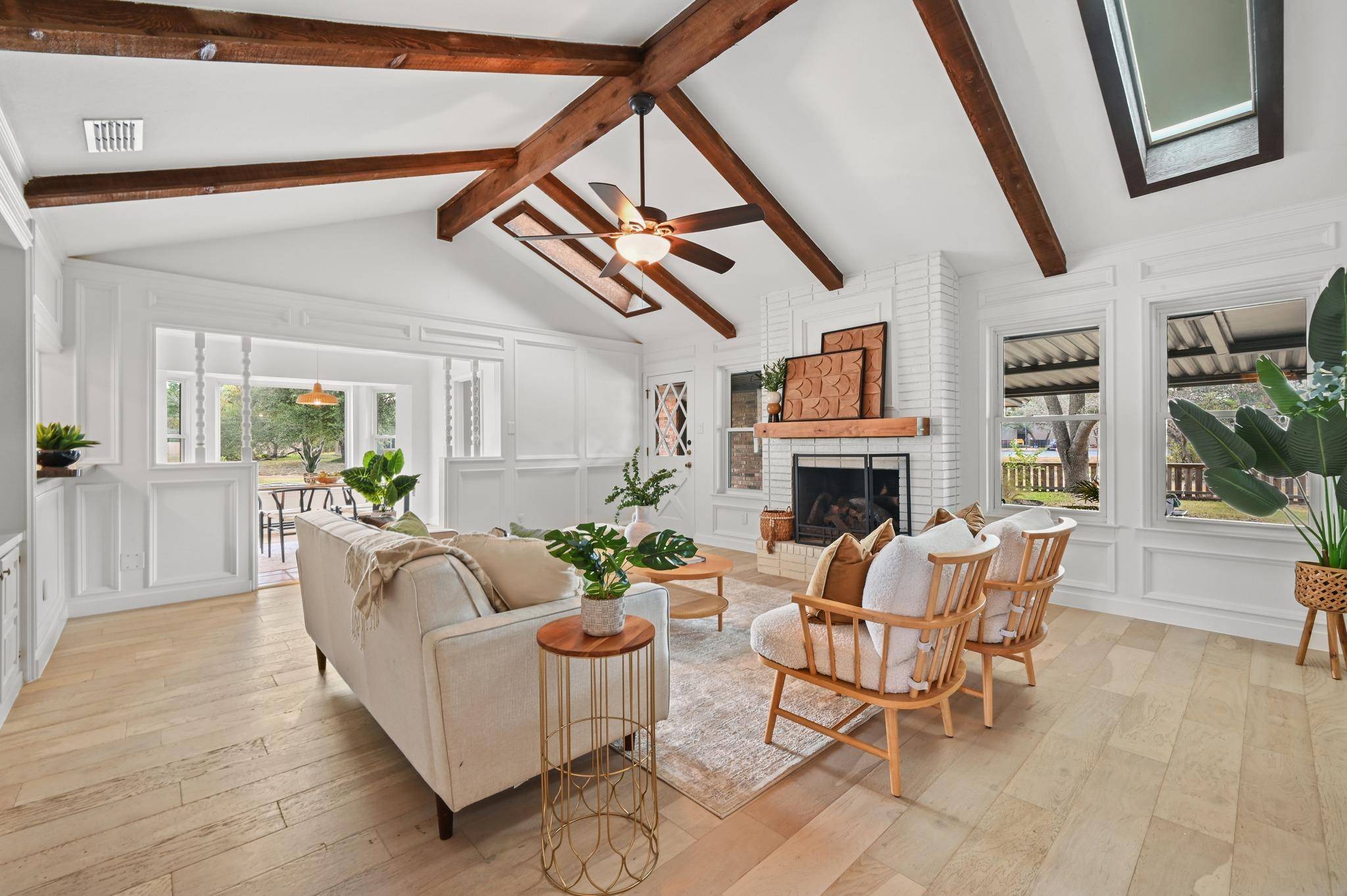 5000 Desert Oak CIR, Austin, TX 78749