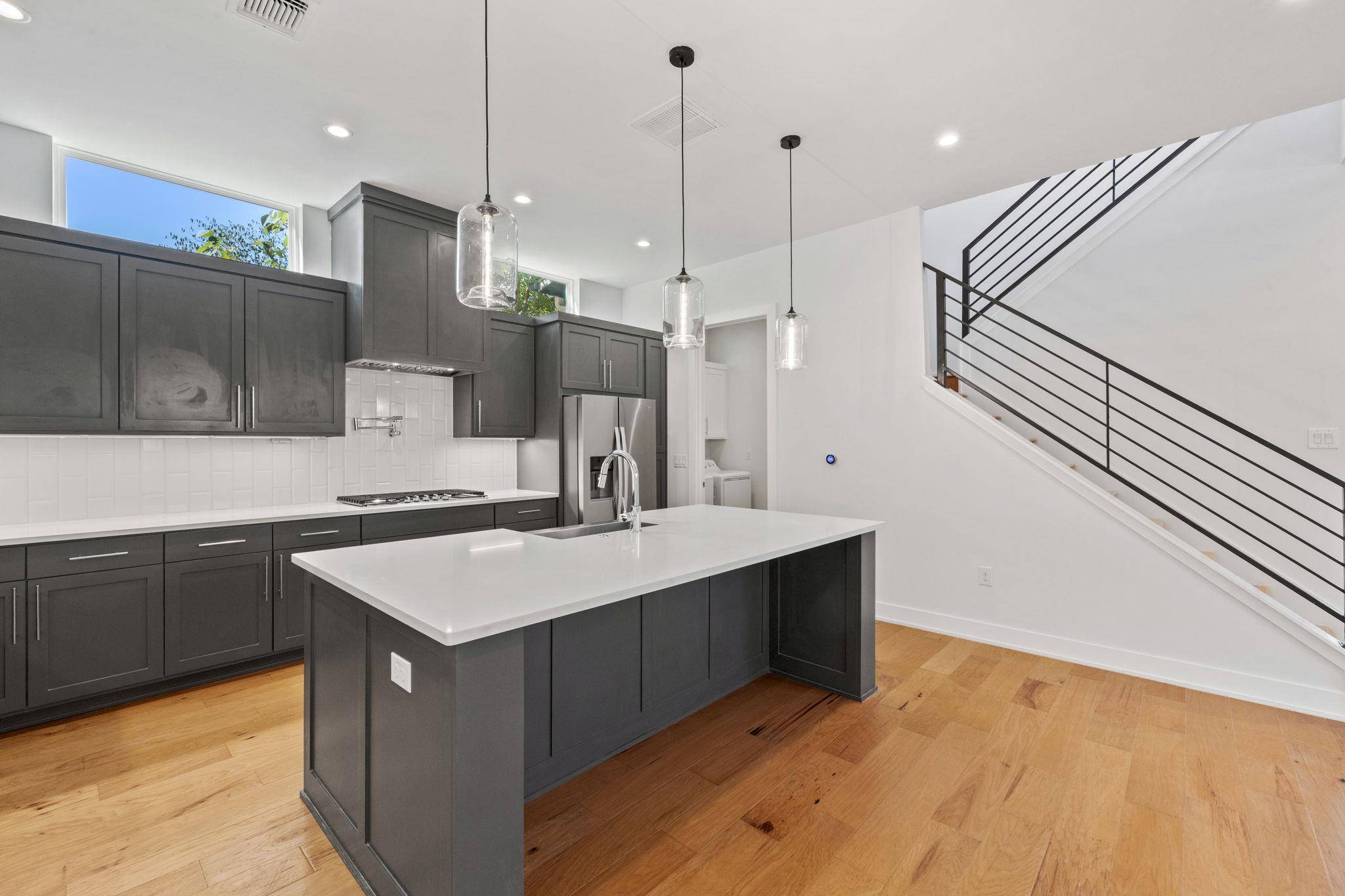 1719 Bunche RD, Austin, TX 78721