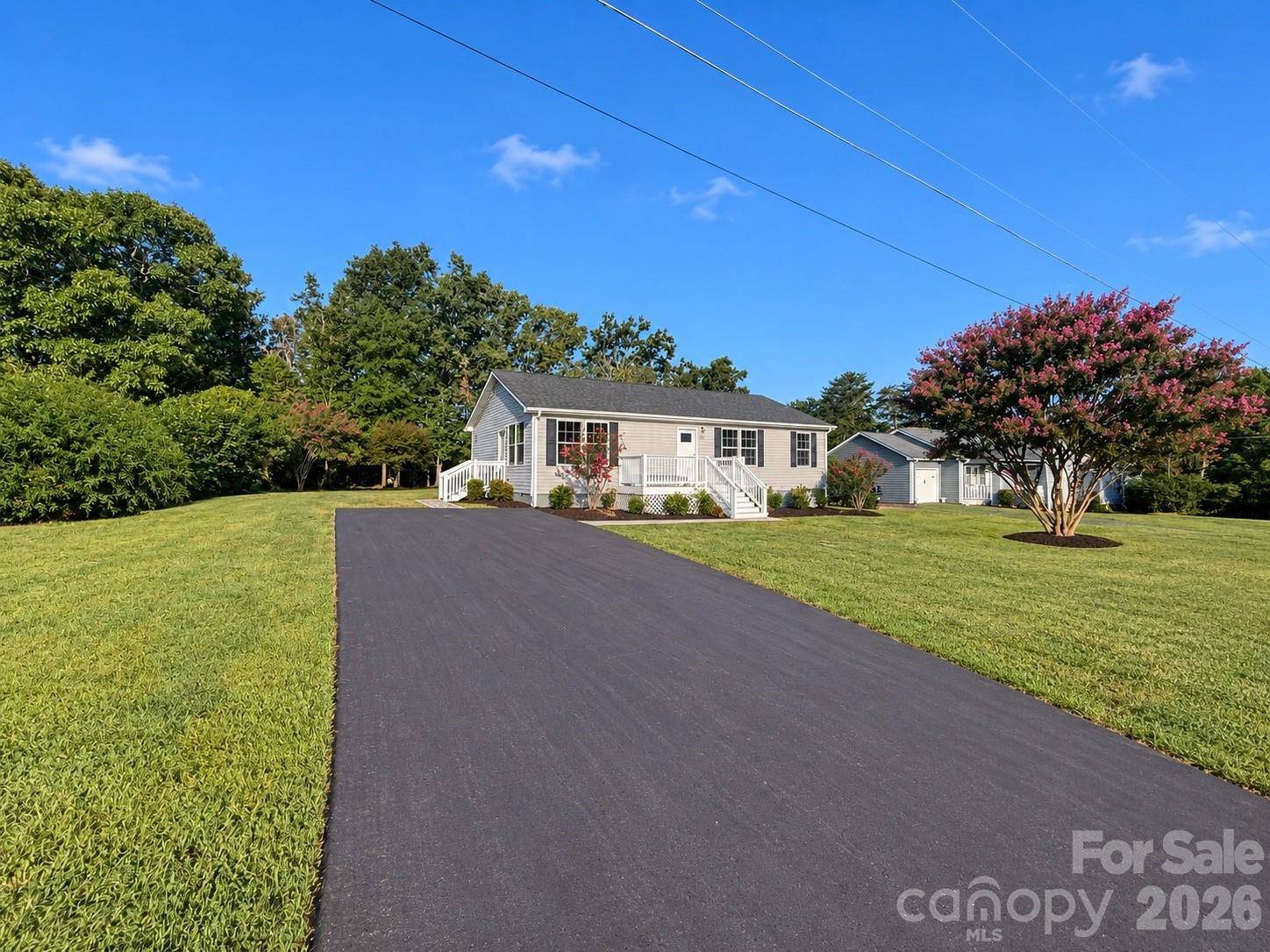 5217 Canterbury DR, Conover, NC 28613