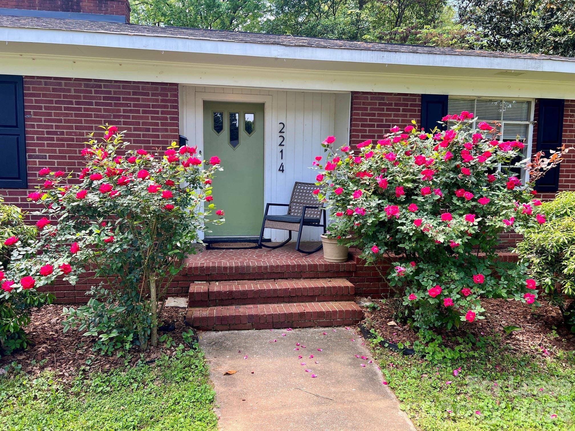 2214 Jeff ST, Charlotte, NC 28205