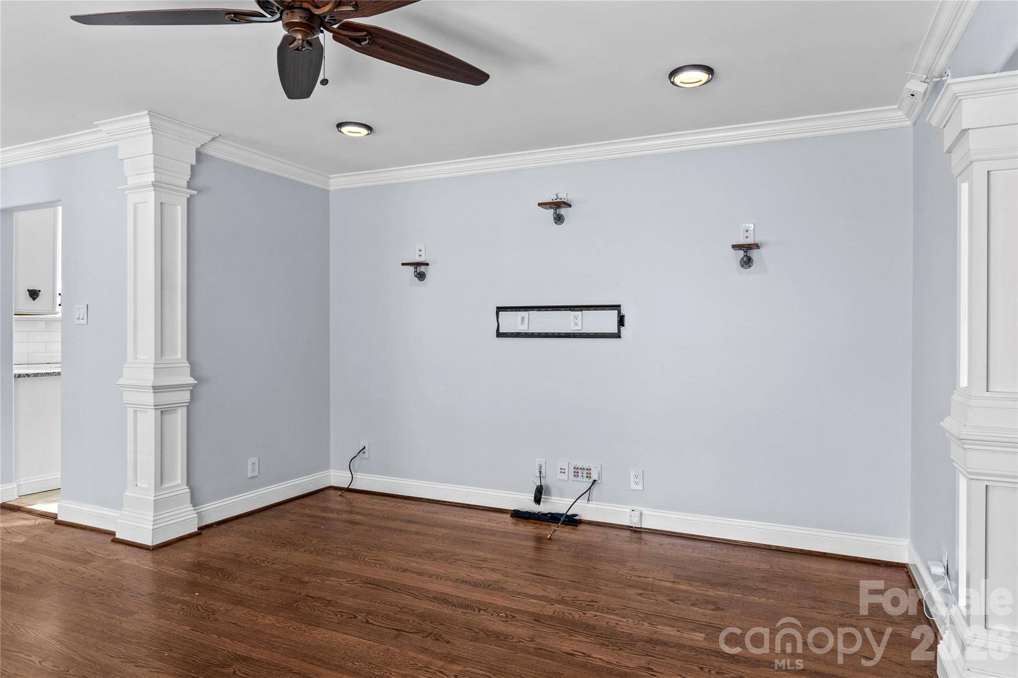 3103 N Centennial ST, High Point, NC 27265