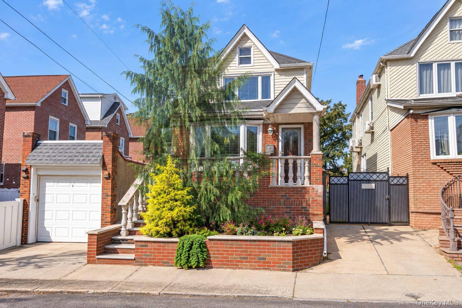 6511 Claran CT, Maspeth, NY 11378