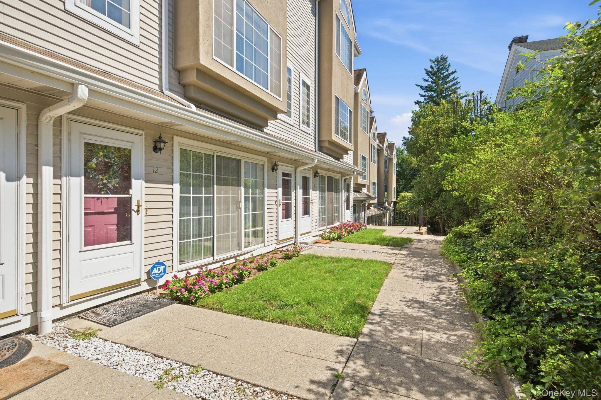 12 Soundview ST, Port Chester, NY 10573