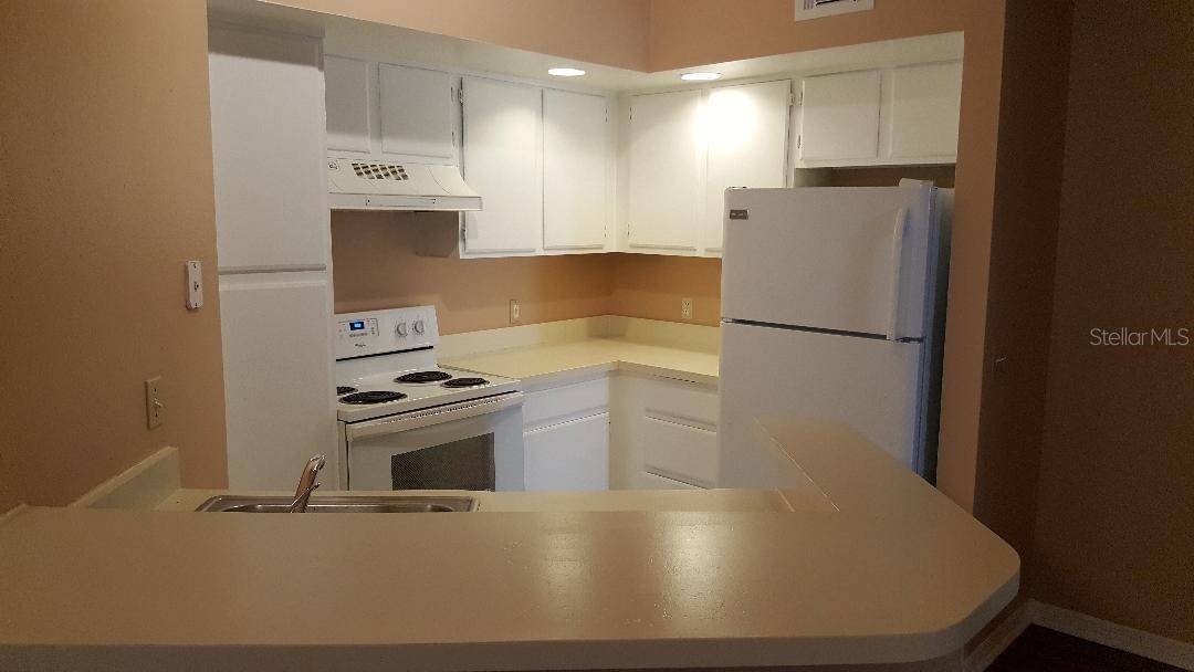 4528 COMMANDER DR #2038, Orlando, FL 32822