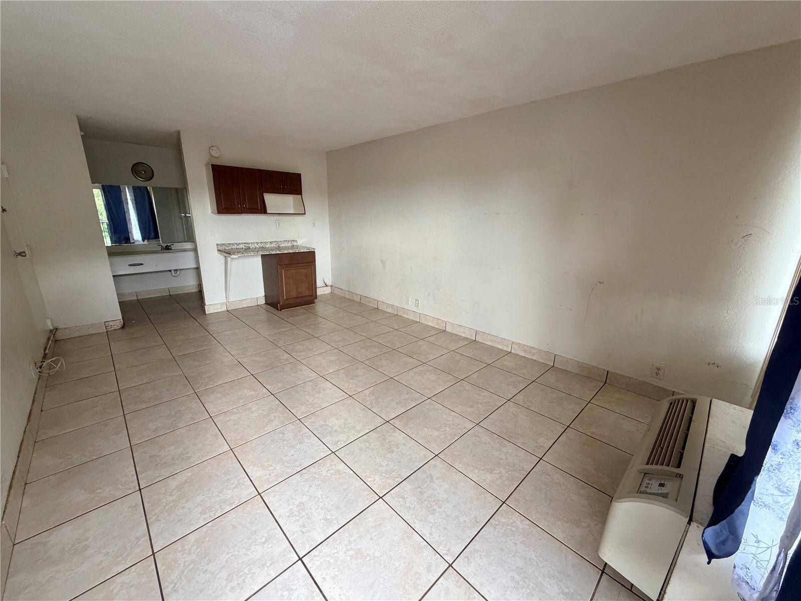 7900 S ORANGE BLOSSOM TRL #2053, Orlando, FL 32809