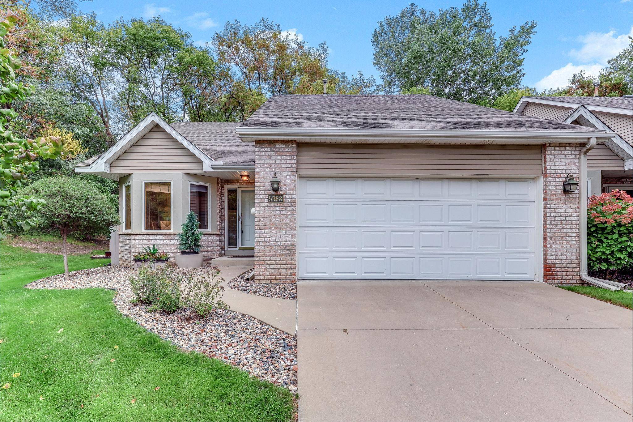5968 Bren CIR, Minnetonka, MN 55343