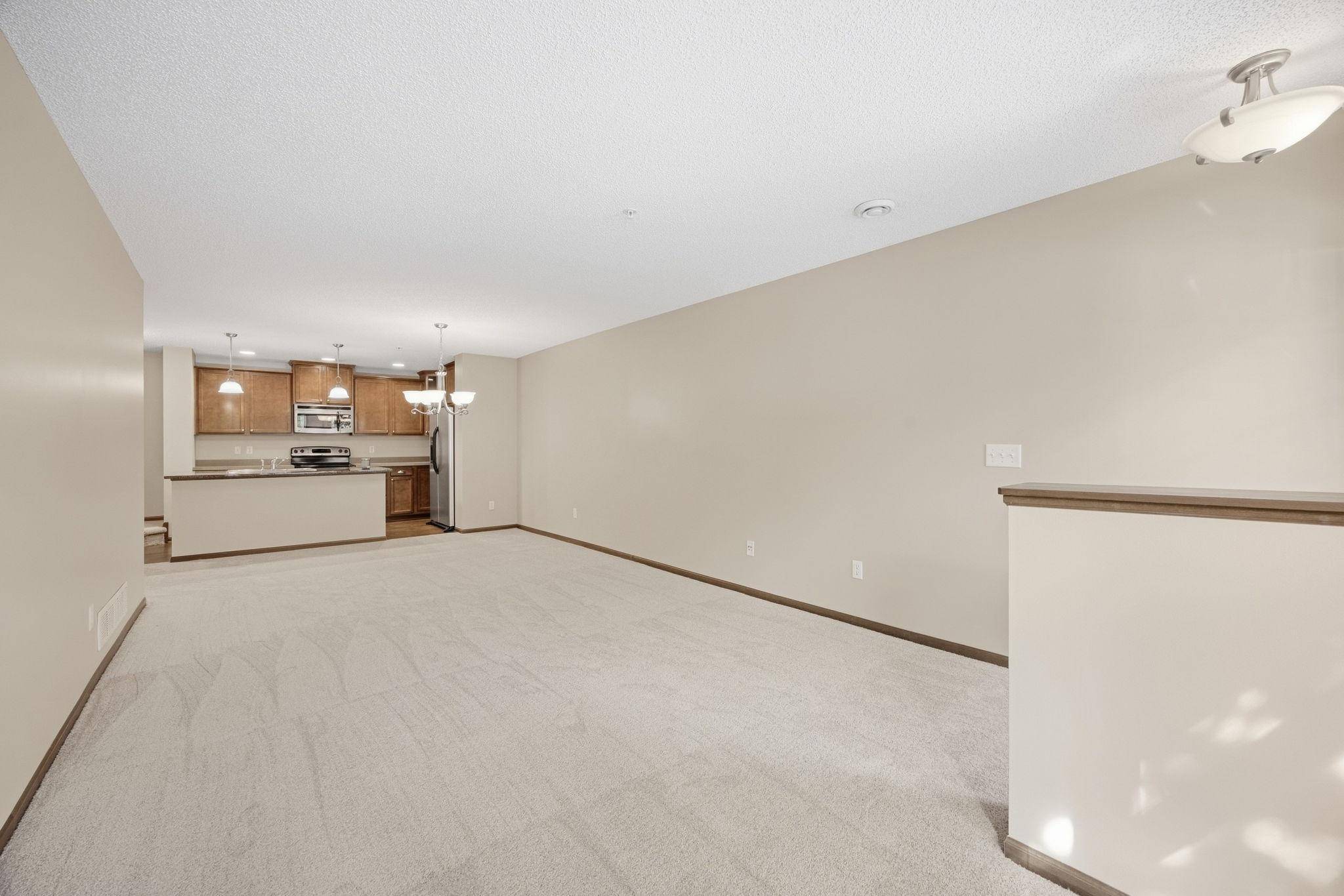 15562 60th AVE N, Plymouth, MN 55446