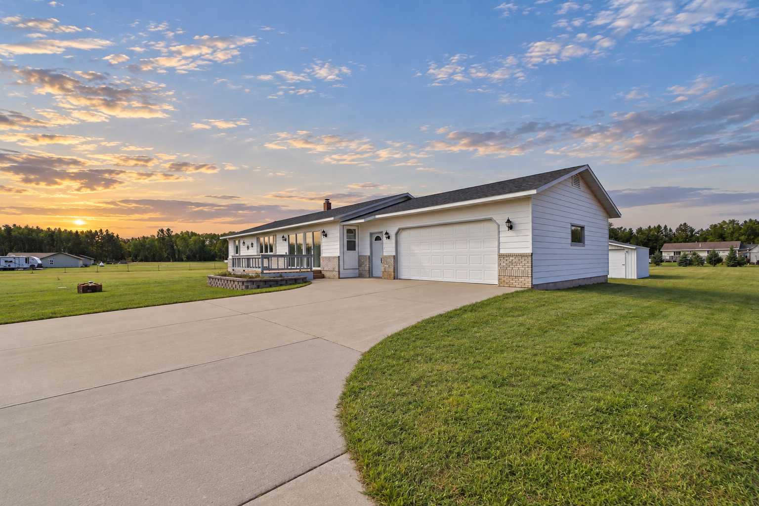 12329 Trout LN SW, Motley, MN 56466