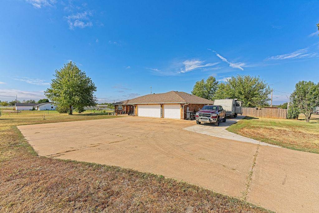 1901 S Broadway, Guthrie, OK 73044