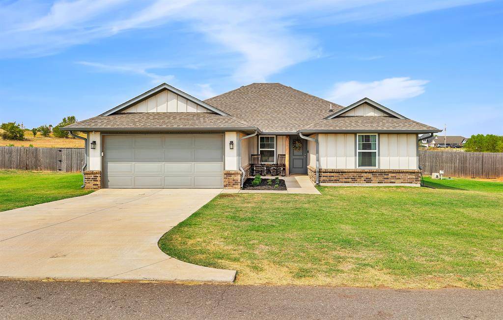 1938 Eli AVE, Tuttle, OK 73089