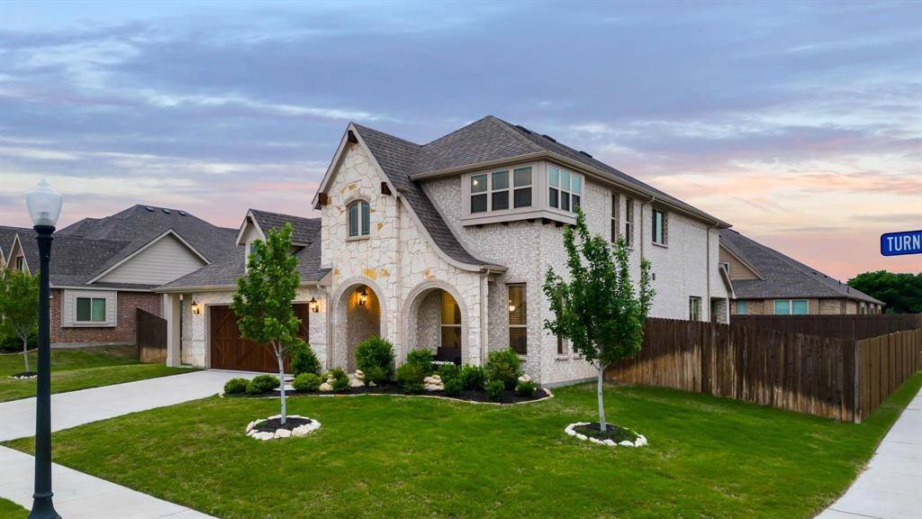2613 Turning Leaf Lane, Midlothian, TX 76065