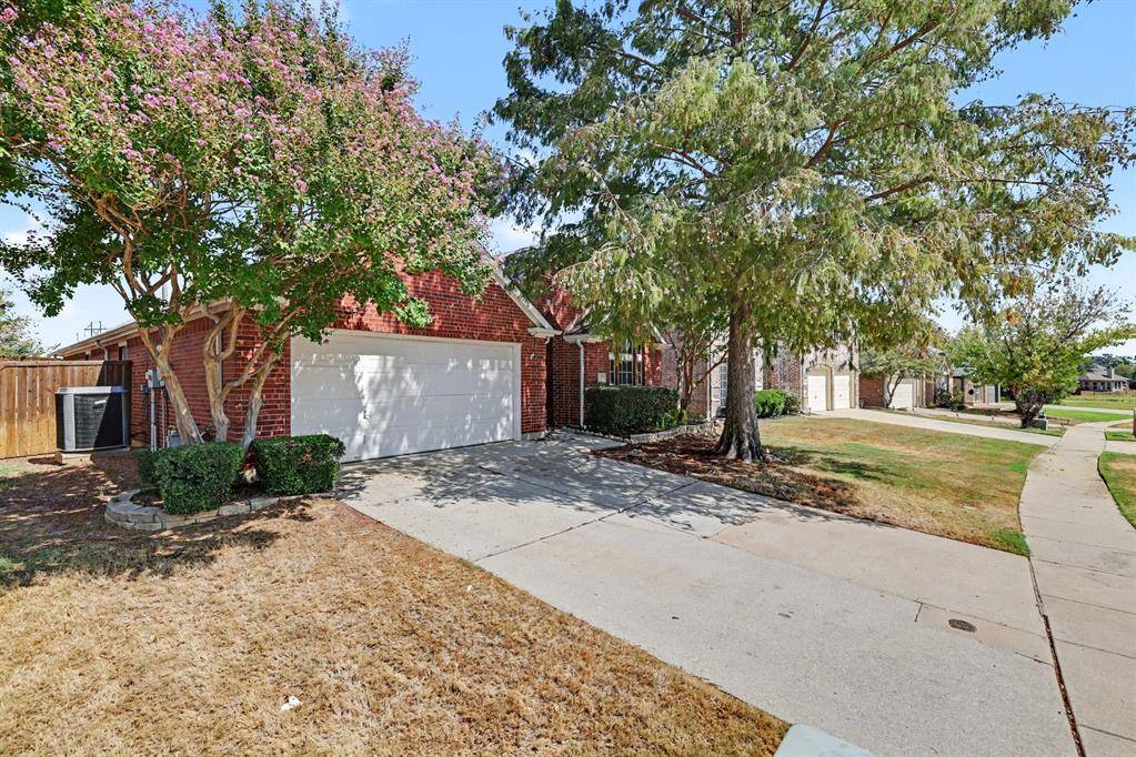 3705 Palmetto Court, Denton, TX 76210