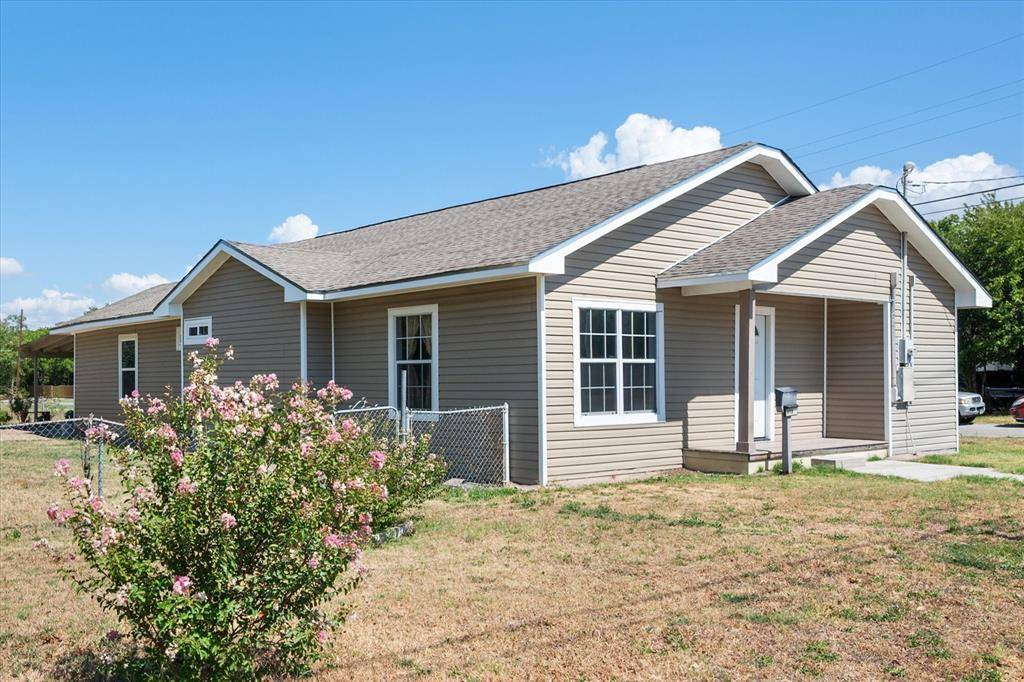 918 Martin Luther King Jr Boulevard, Corsicana, TX 75110