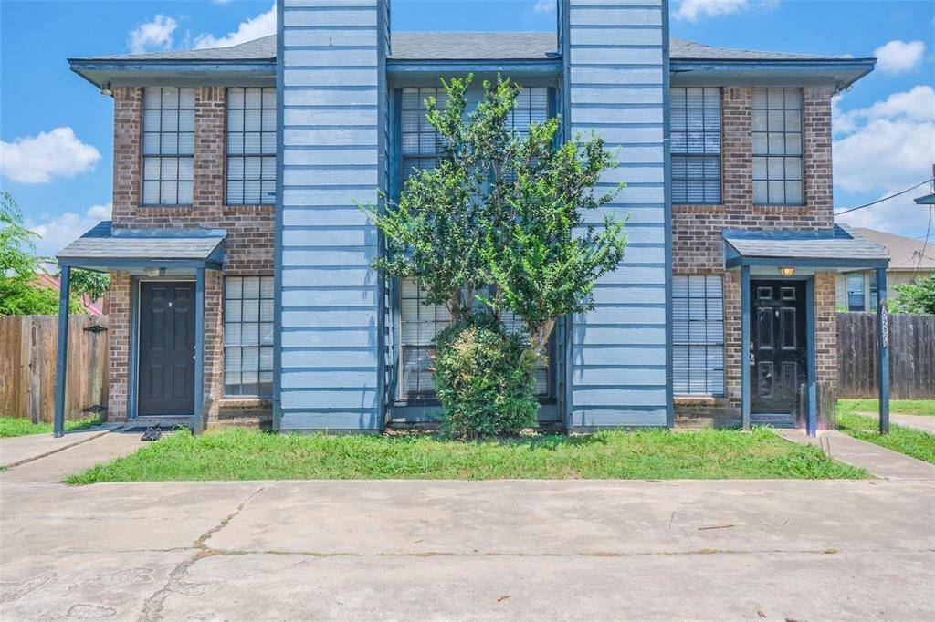 1034 Mckinley Street #A, Benbrook, TX 76126