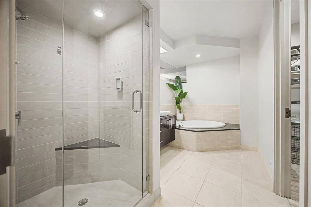 2600 W 7th Street #1505, Fort Worth, TX 76107