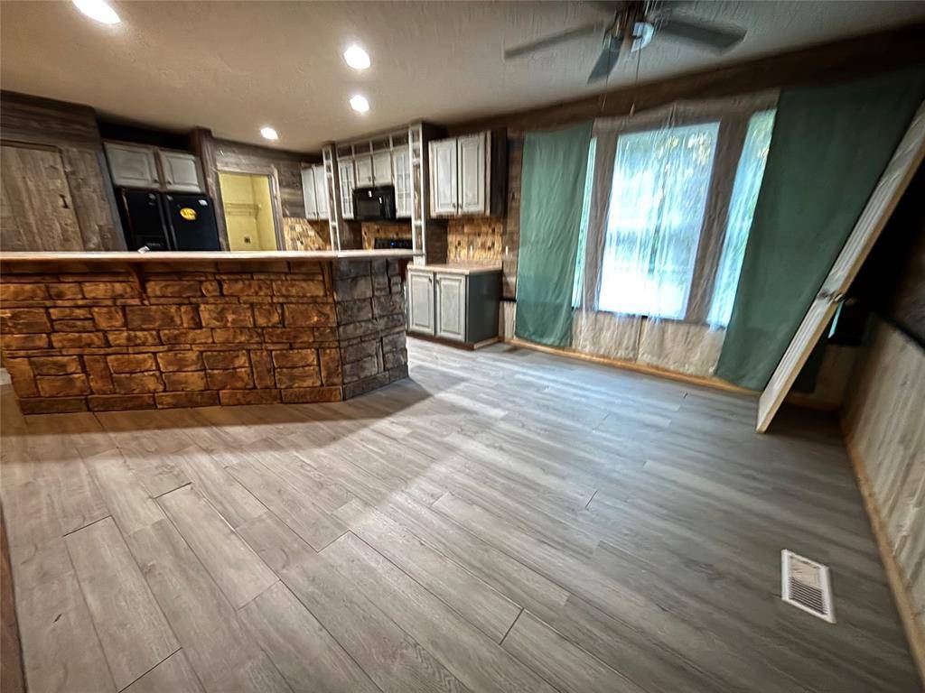 1234 Camp Street, Haughton, LA 71037