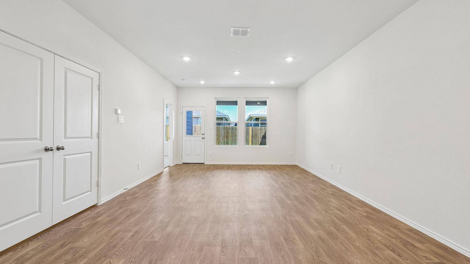 245A Harrison Crossing, Uhland, TX 78640