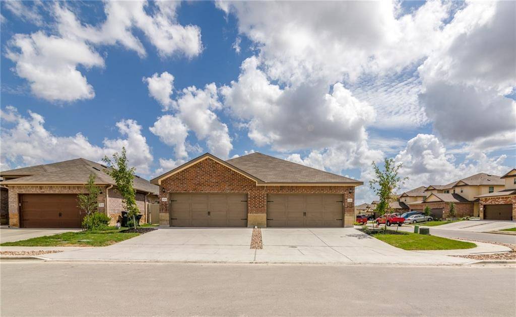 153 Samuel DR #B, Buda, TX 78610