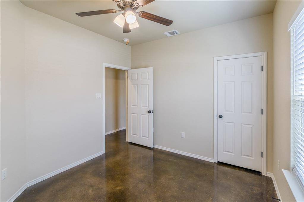 153 Samuel DR #B, Buda, TX 78610
