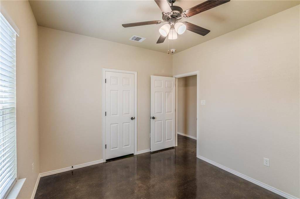 153 Samuel DR #B, Buda, TX 78610