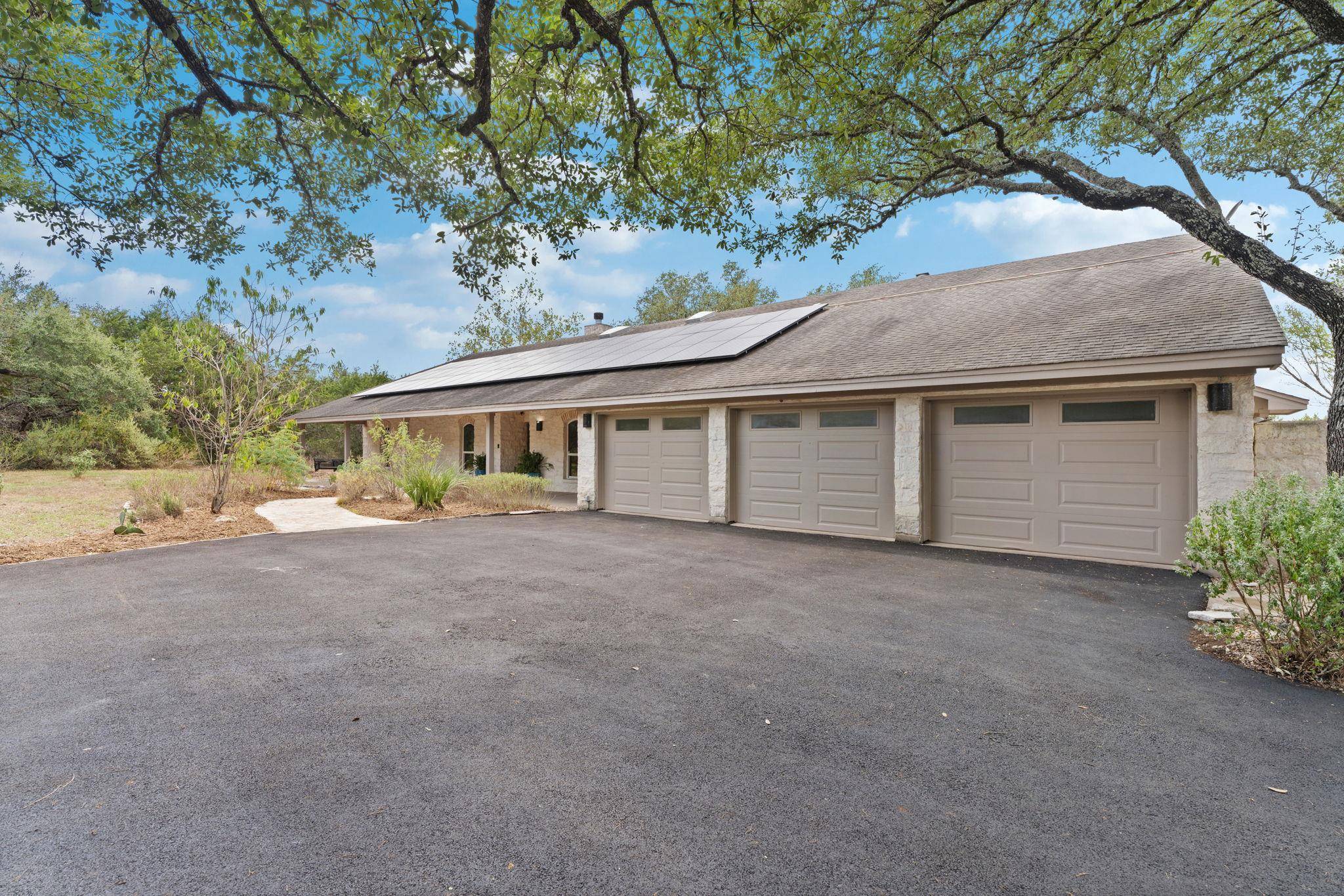 24 Long Creek RD, Austin, TX 78737