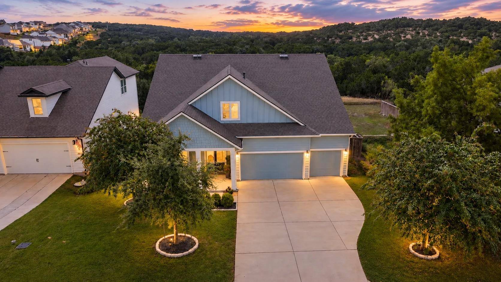 520 Hazy Hills LOOP, Dripping Springs, TX 78620