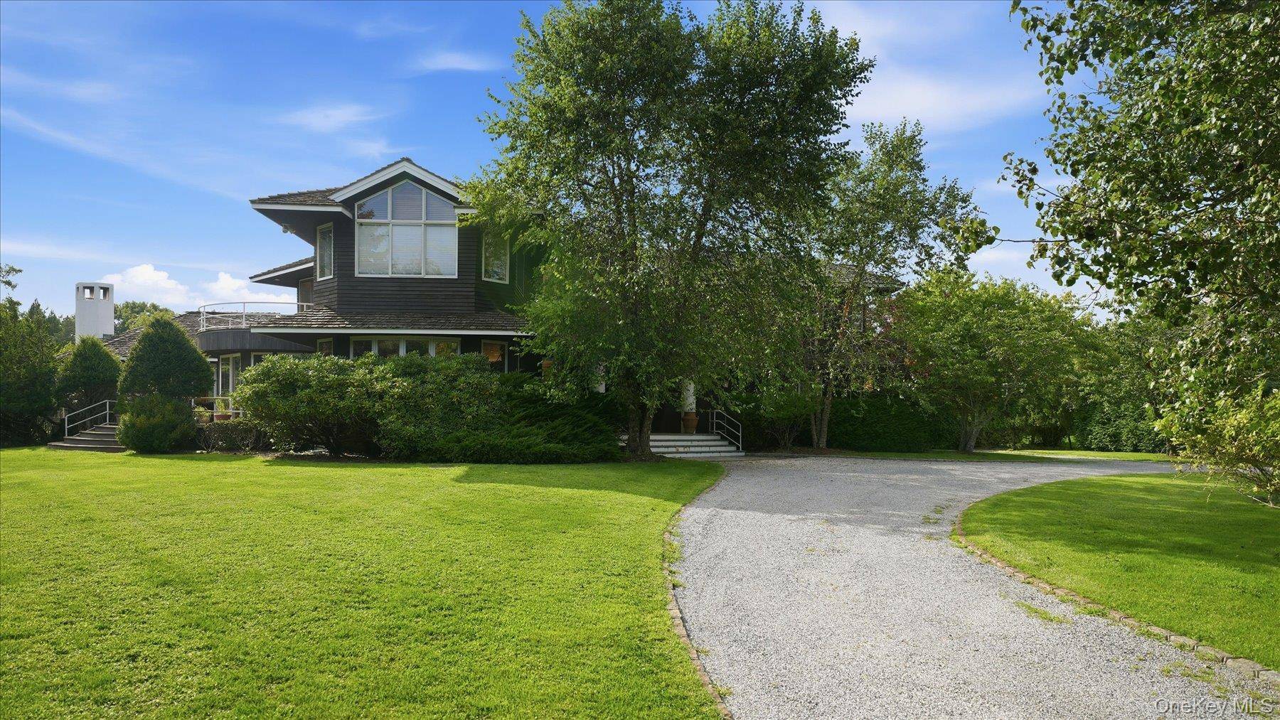 25 Ring Neck RD, Remsenburg, NY 11960