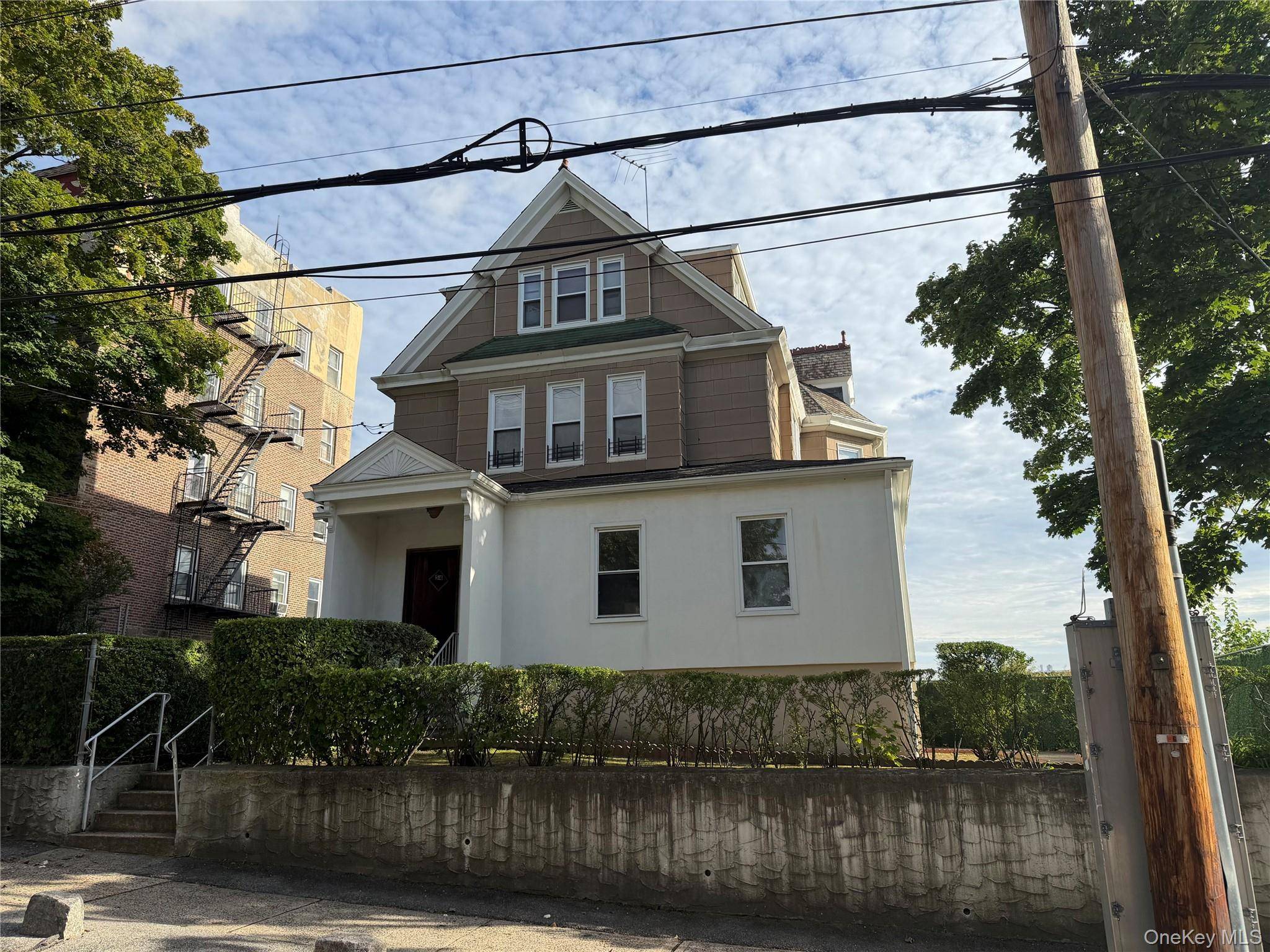 54 Elm AVE, Mount Vernon, NY 10550