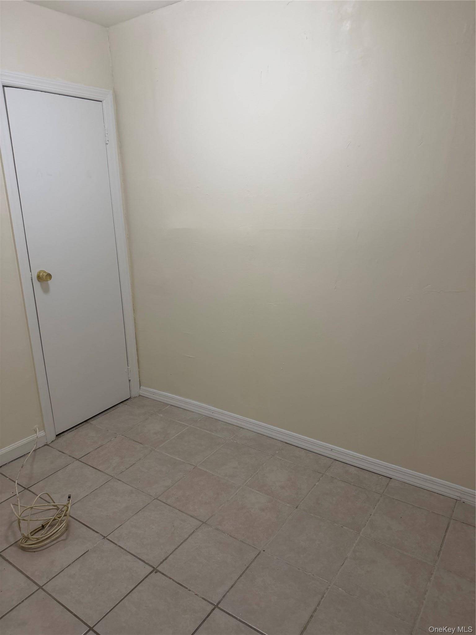 11 Lawrence ST #1B, Yonkers, NY 10705