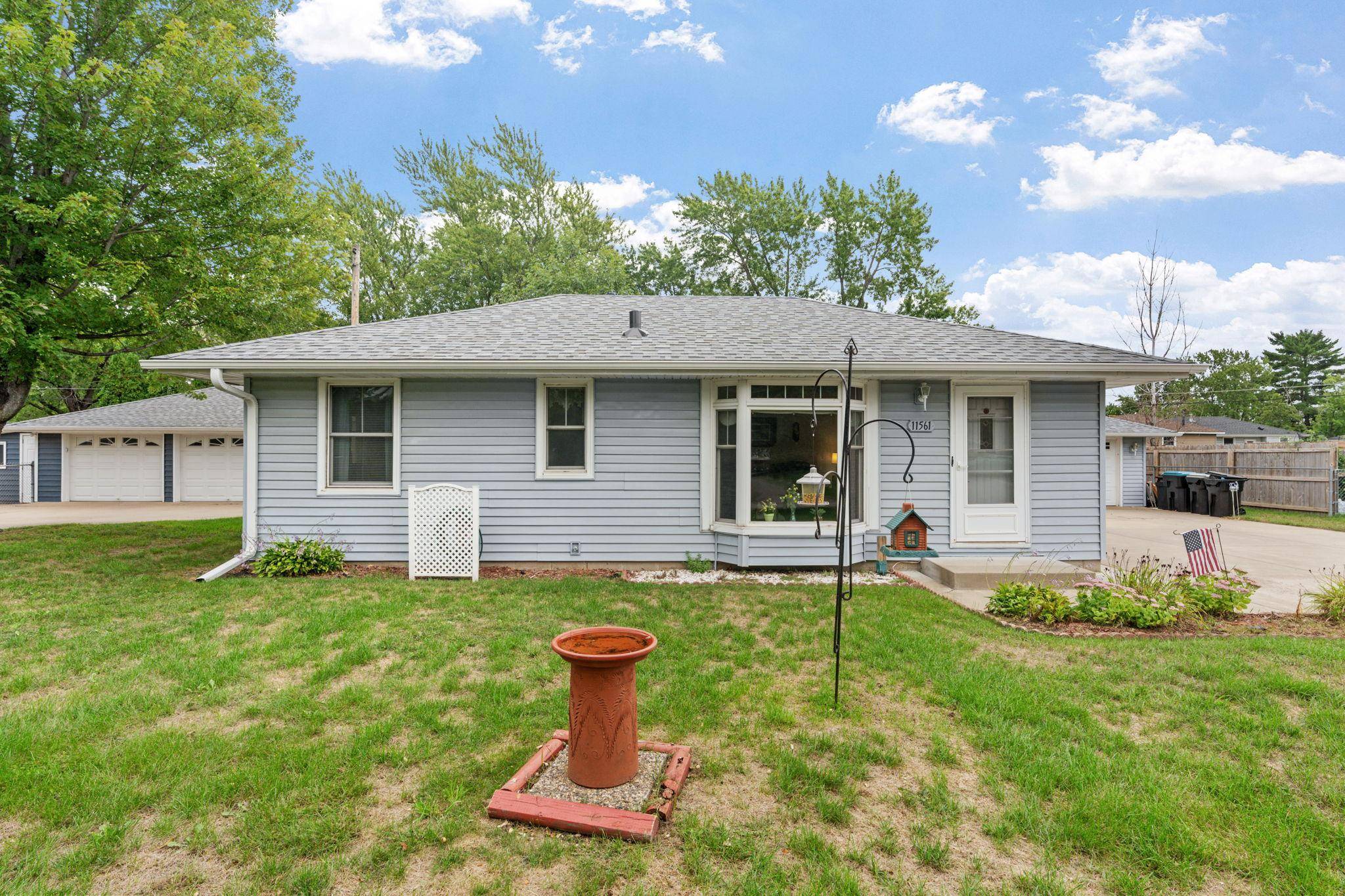 11561 Kumquat ST NW, Coon Rapids, MN 55448