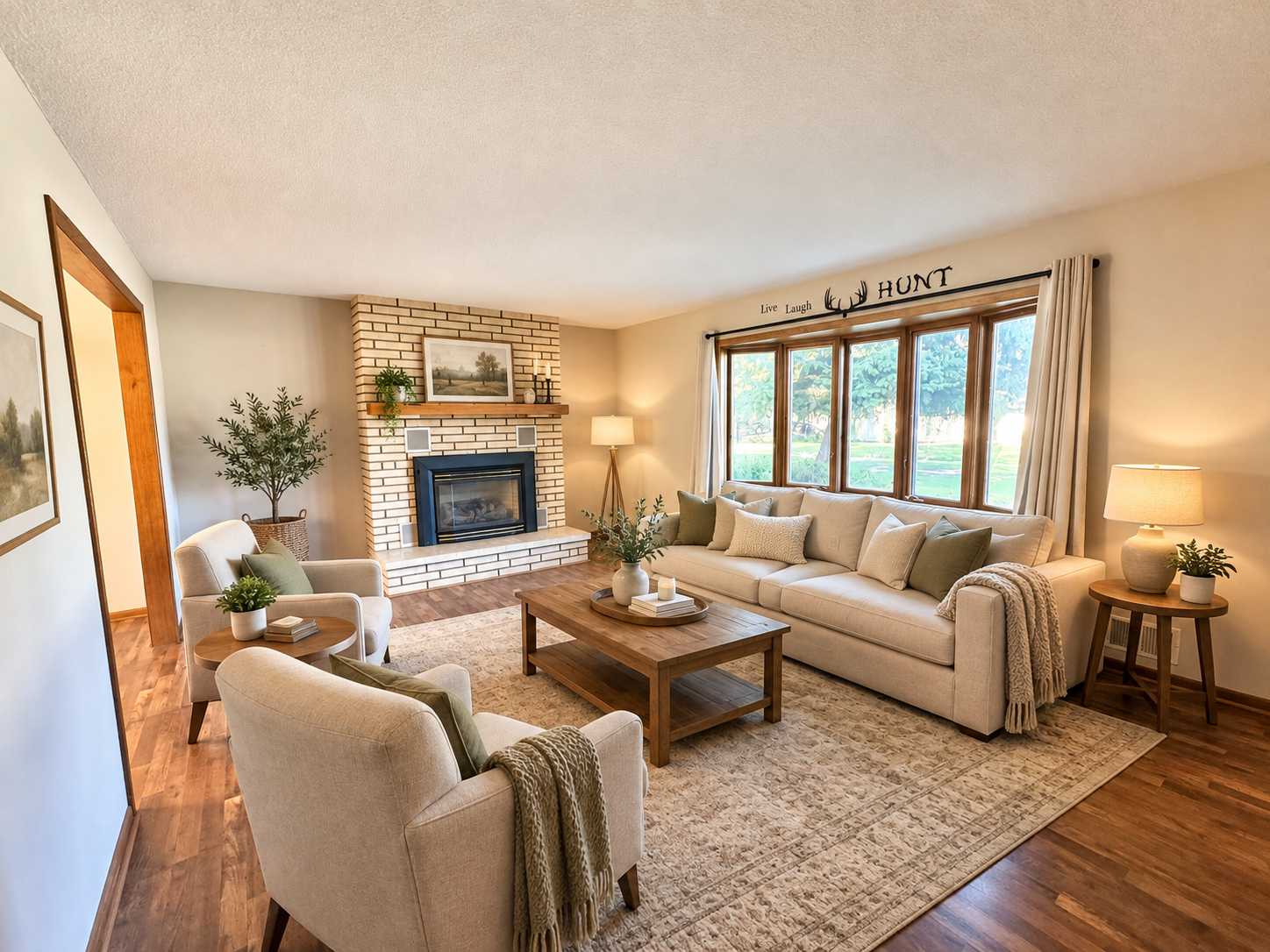 1350 Hillside ST, Hastings, MN 55033