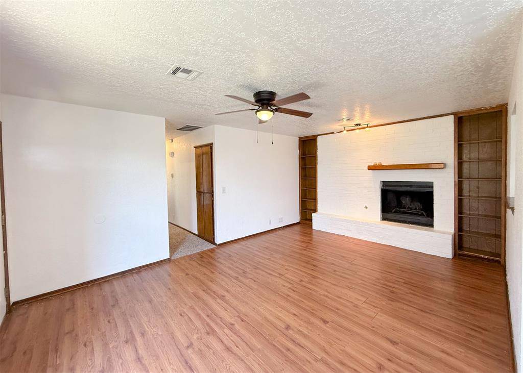 Address not disclosed, Edmond, OK 73003