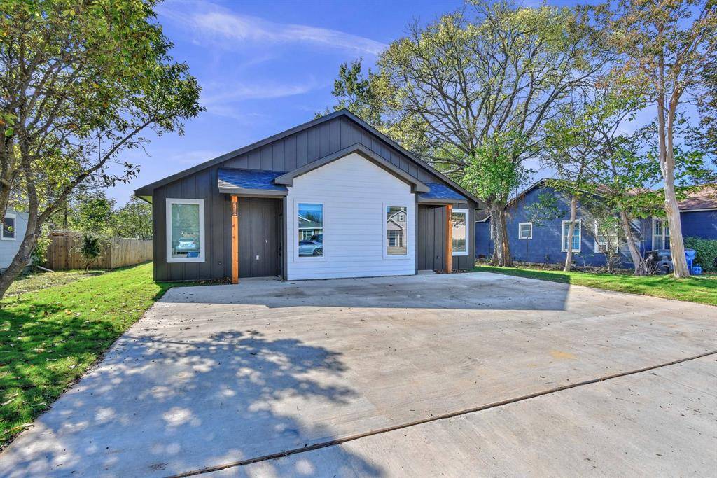 720 W Texas Street, Denison, TX 75021