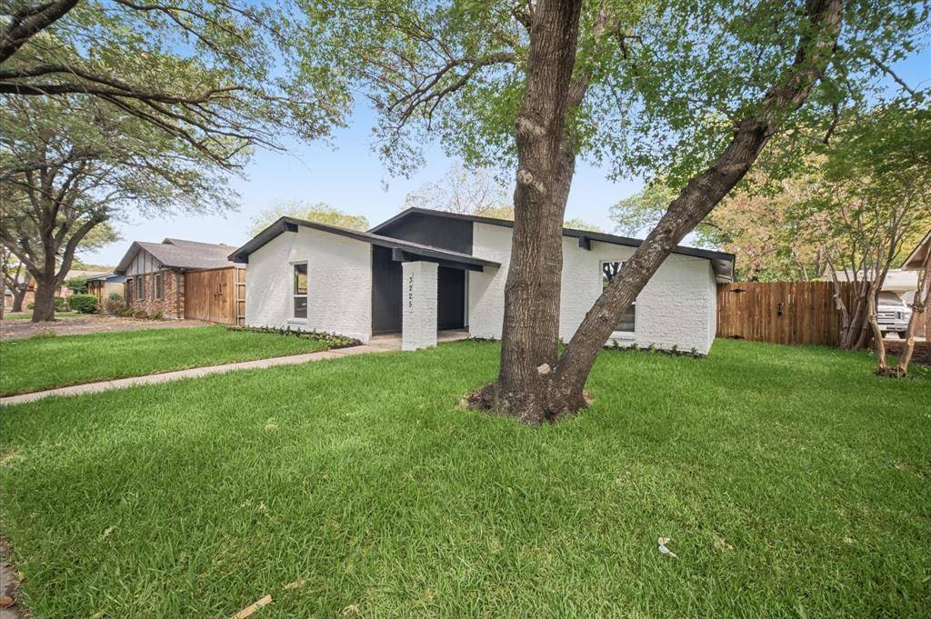 3225 Collins Boulevard, Garland, TX 75044
