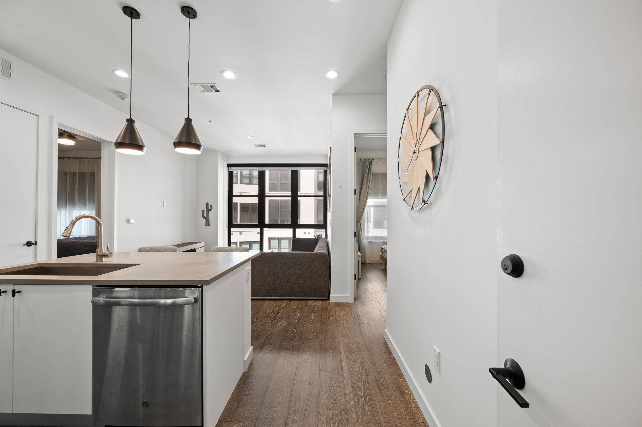 800 Embassy DR #302, Austin, TX 78702
