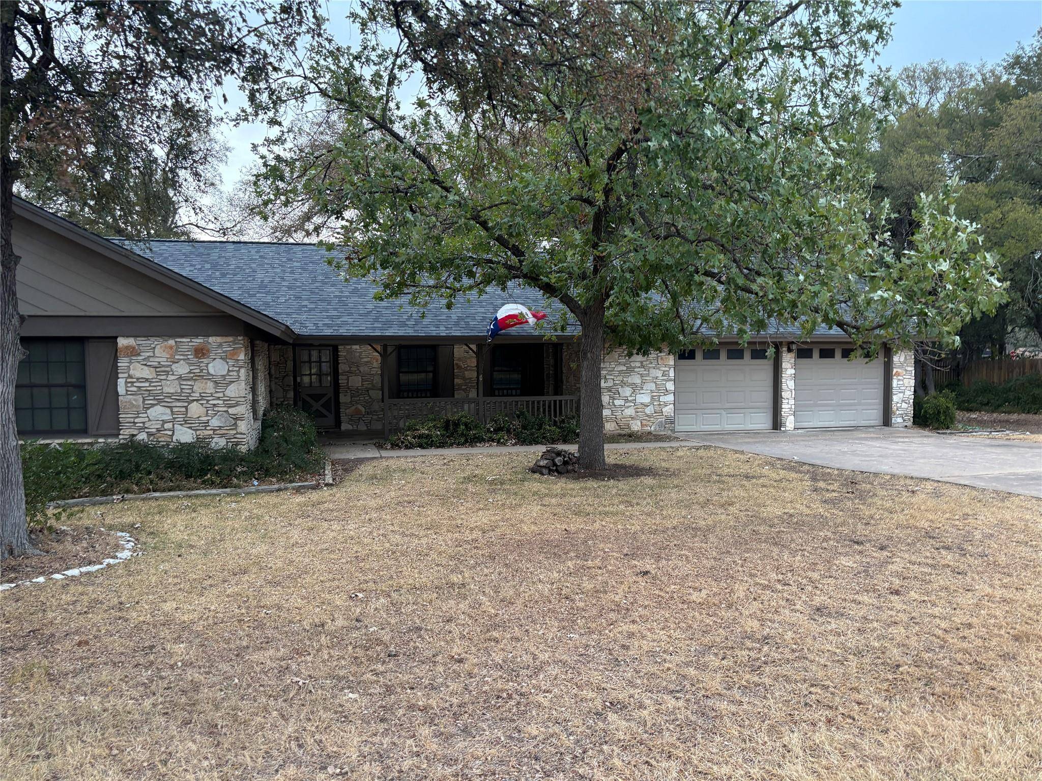 409 Sinuso DR, Georgetown, TX 78628