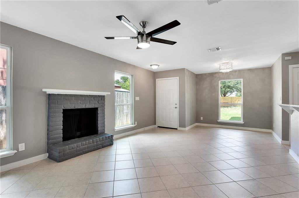 9710 TEASDALE TER #B, Austin, TX 78753