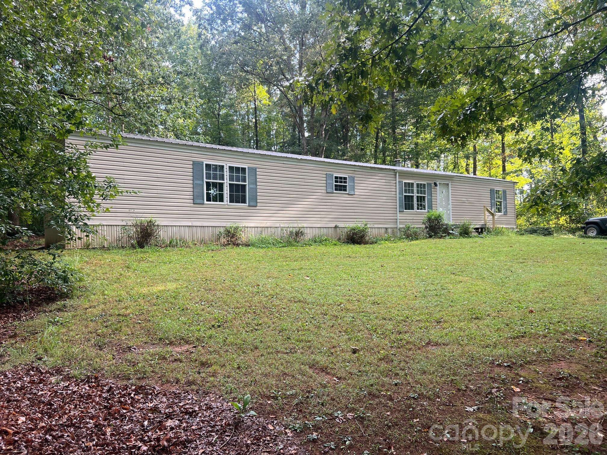 5543 White Oaks DR, Morganton, NC 28655