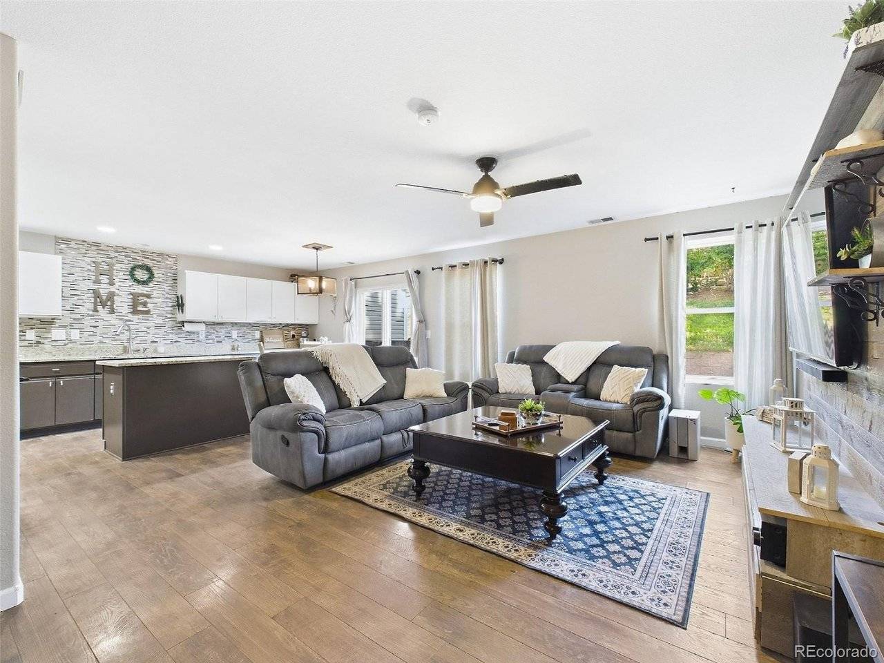 22156 E Berry, Aurora, CO 80015
