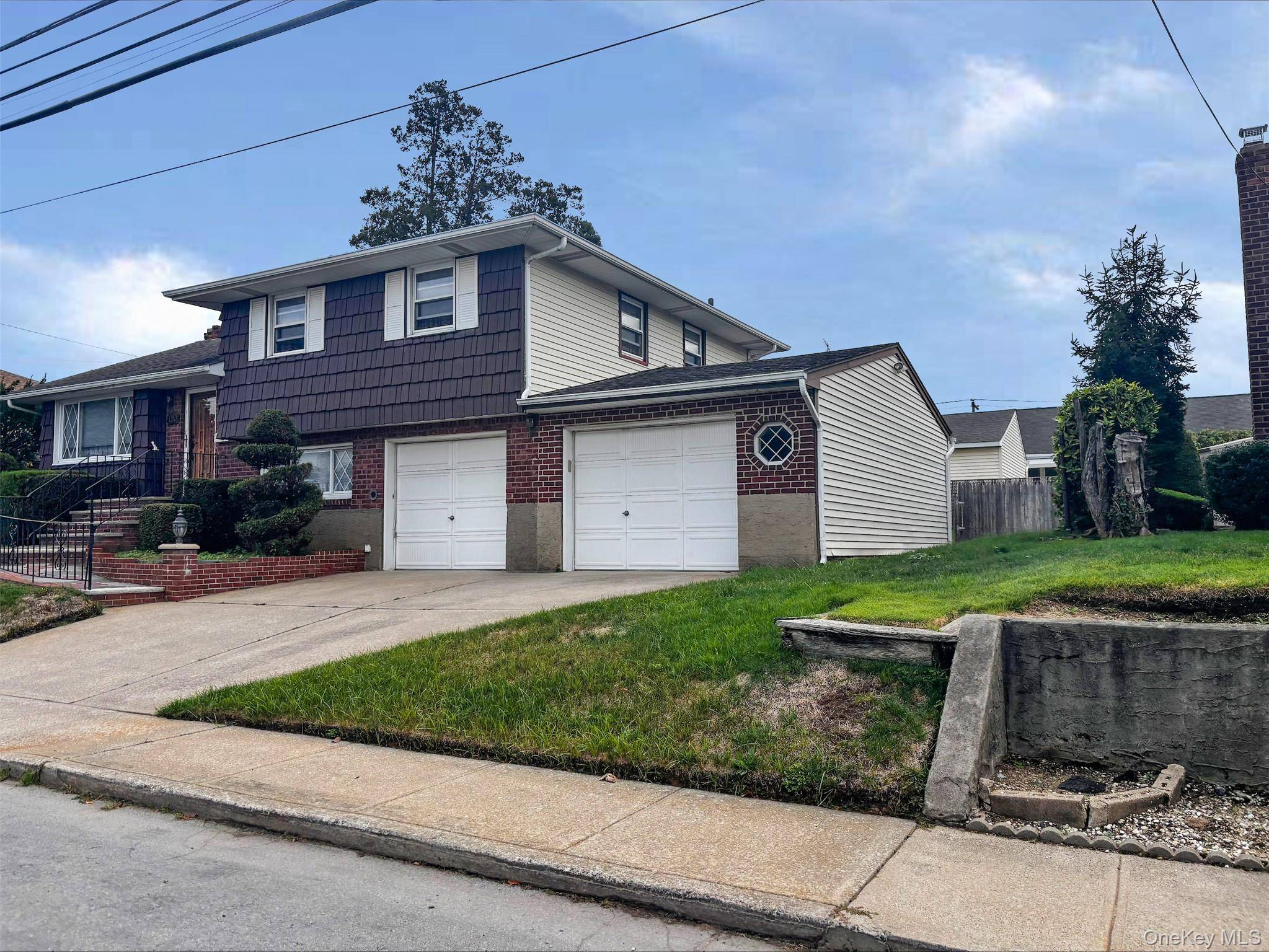 120 Osborne RD, West Hempstead, NY 11552
