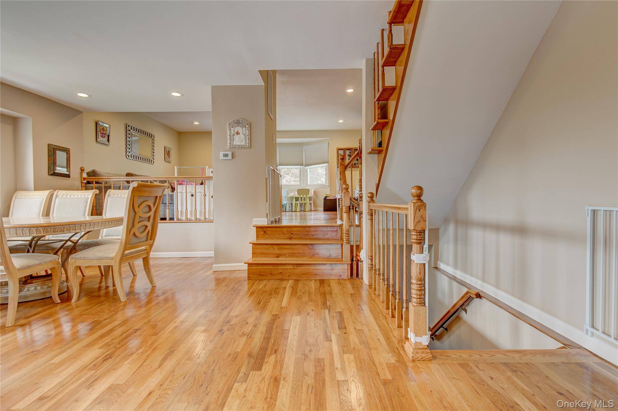 5703 Cloverdale BLVD, Oakland Gardens, NY 11364