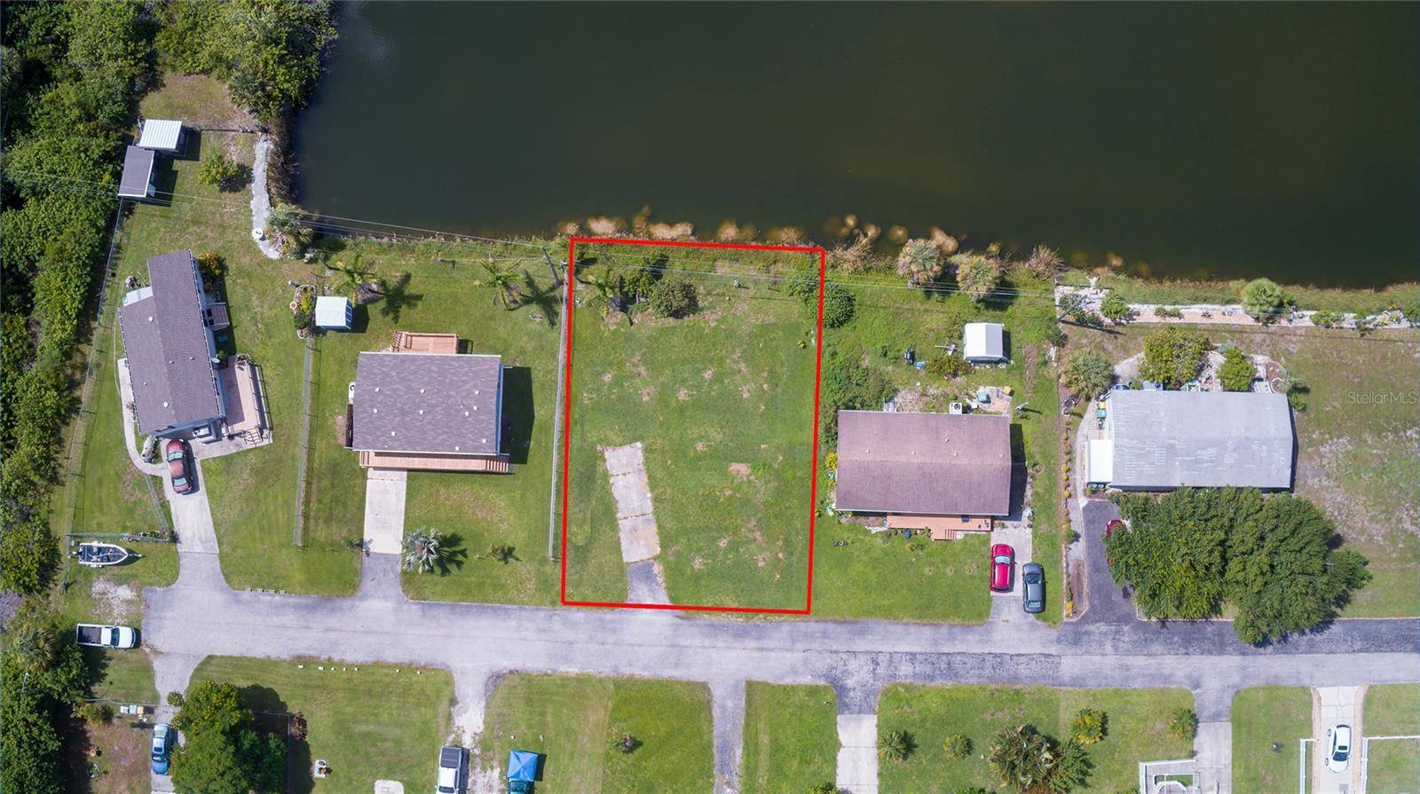 2811 CARL AVE, Punta Gorda, FL 33950