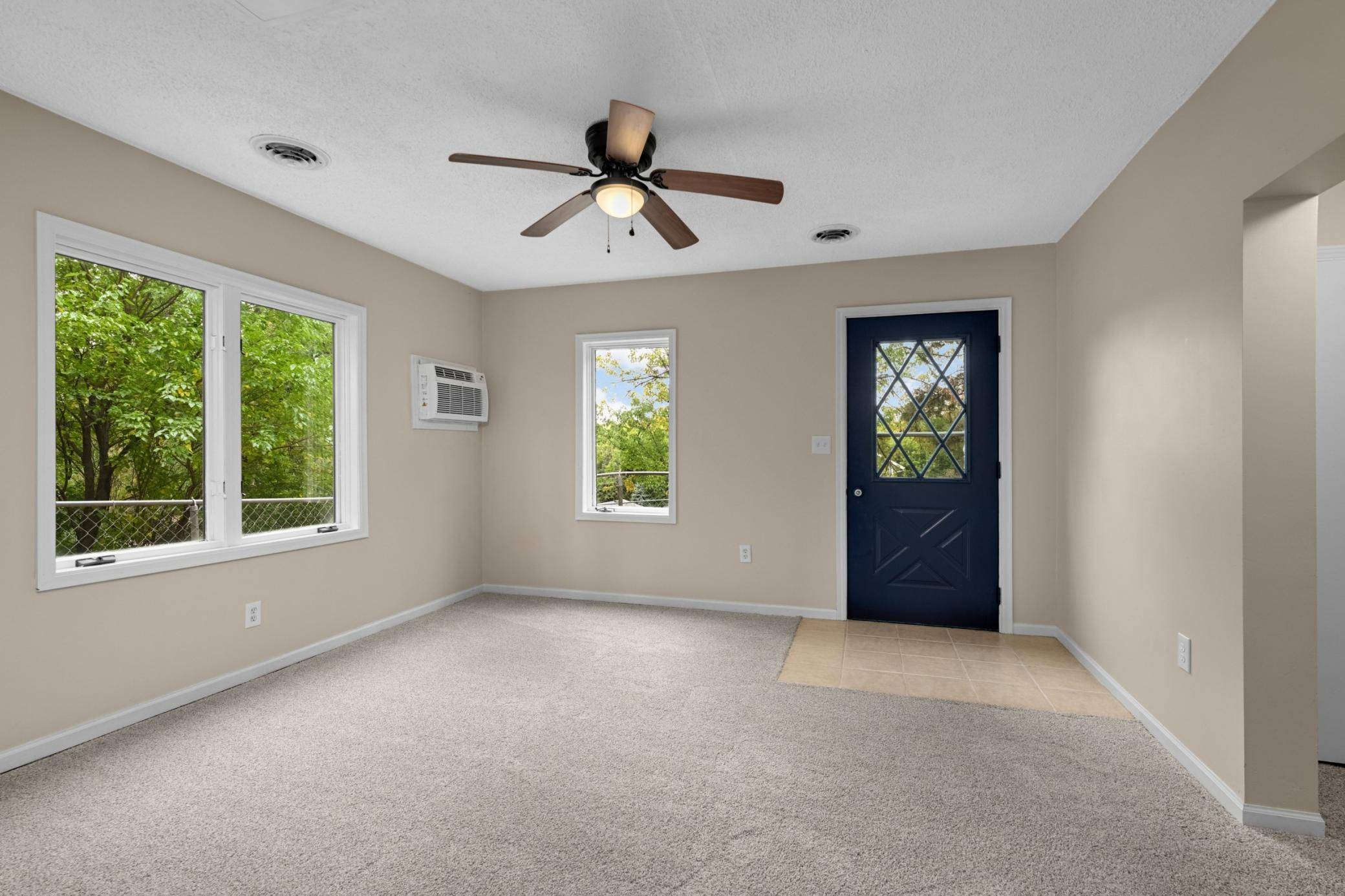 5030 Brent AVE, Inver Grove Heights, MN 55076