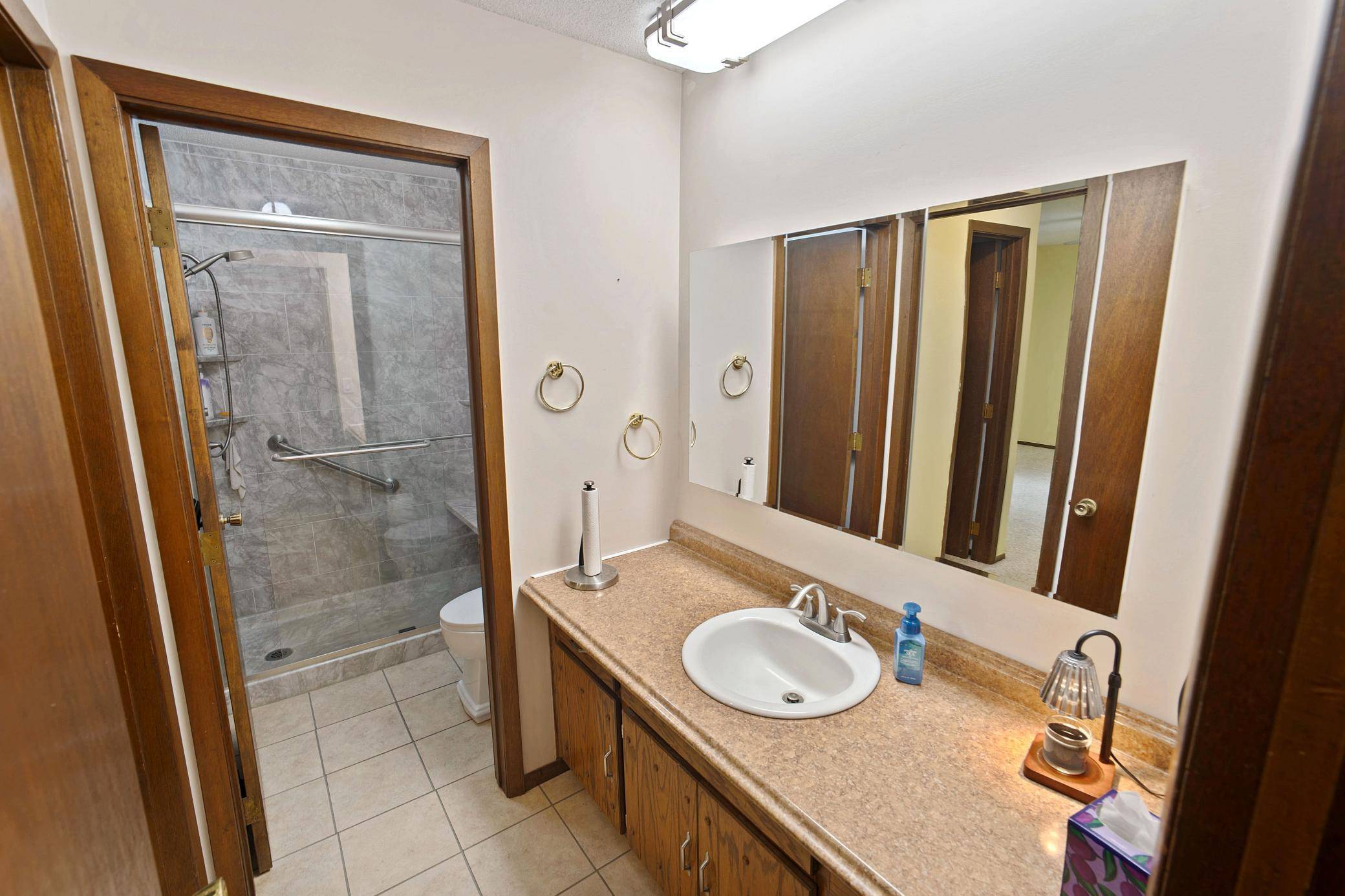 8653 Brant ST NE, Circle Pines, MN 55014