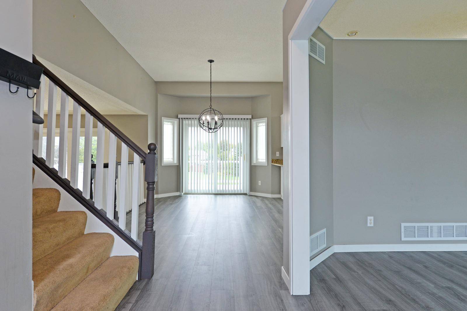 22740 Fawn TRL, Rogers, MN 55374