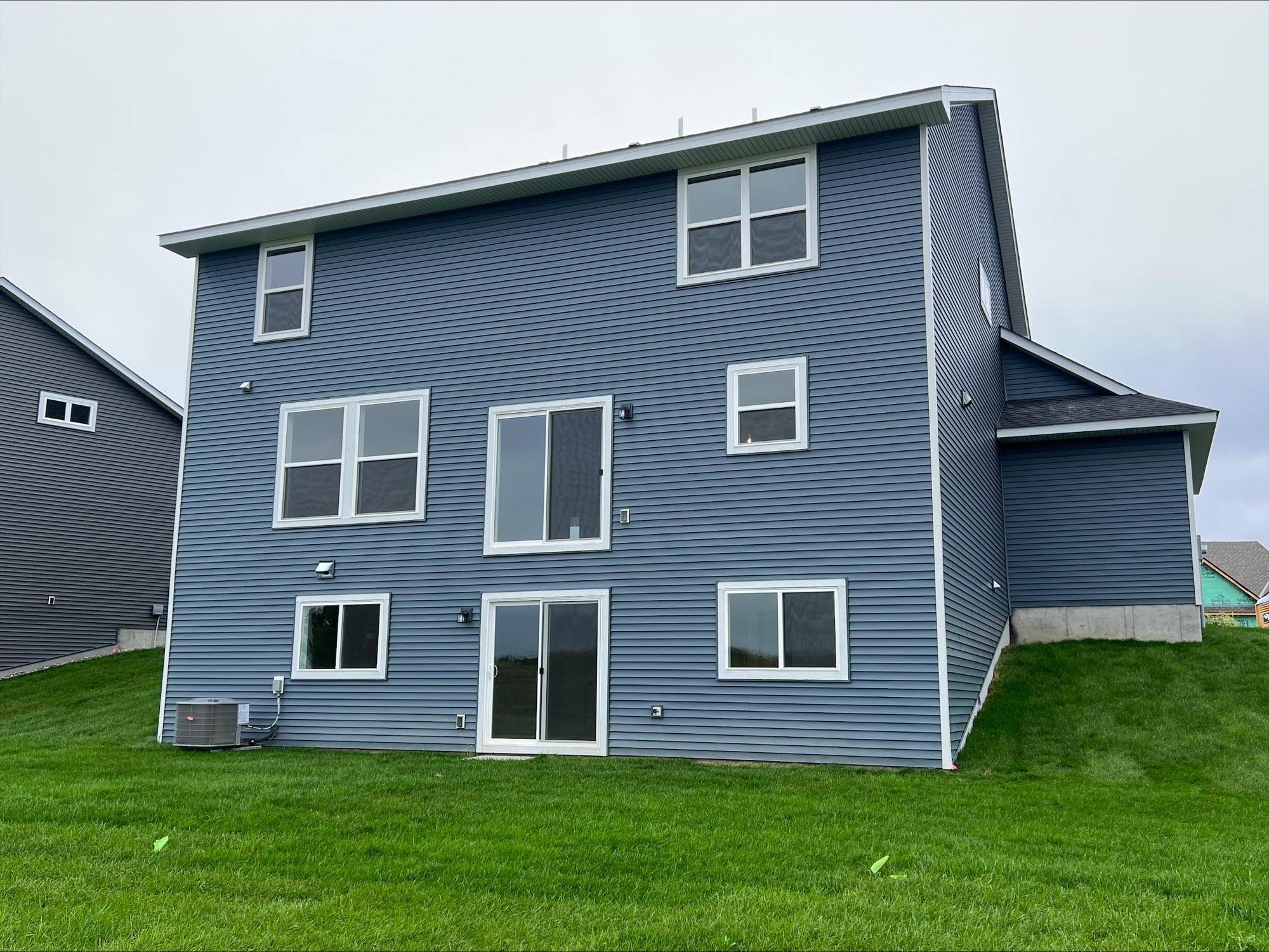 7460 Lotus LN, Lino Lakes, MN 55038