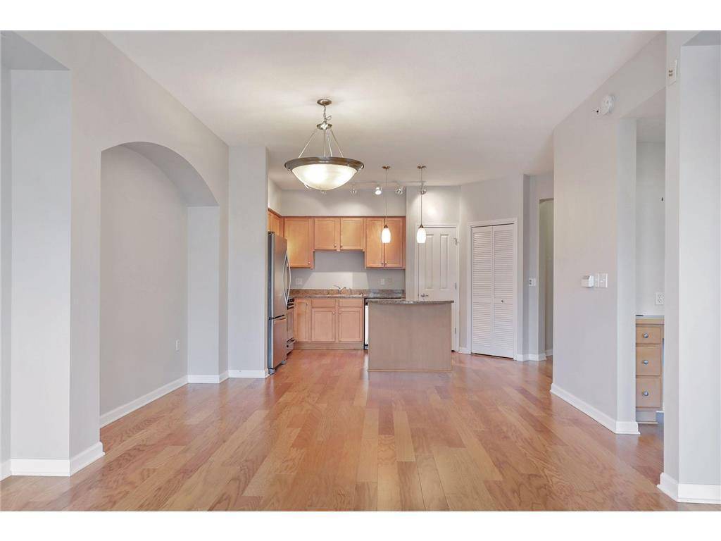 500 E Grant ST #909, Minneapolis, MN 55404