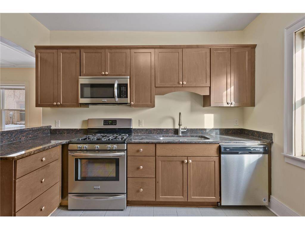 1941 Fremont AVE S #1, Minneapolis, MN 55403